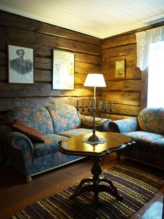 Maria Talu Guesthouse Pootsi ภายนอก รูปภาพ